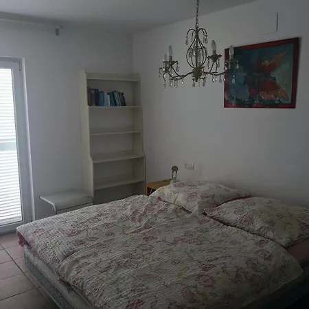 La Vista *